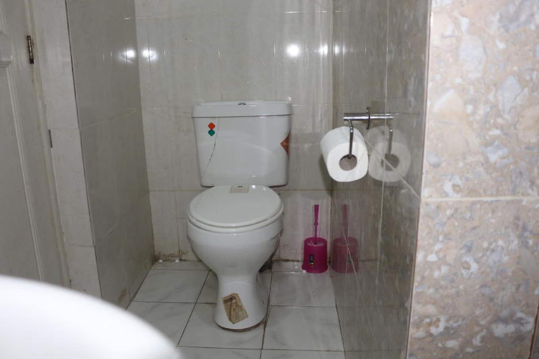 Bathroom 3, Kastrufid Lodge, Uyo