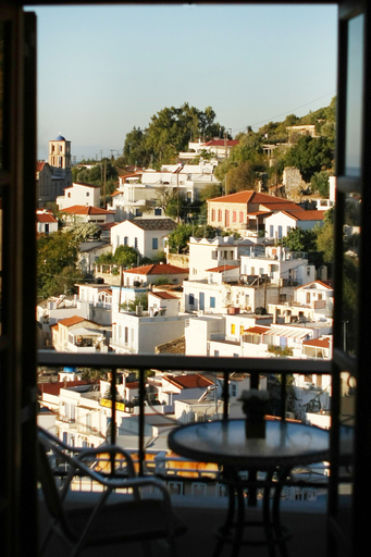 Others 5, Kastro Hotel, North Aegean