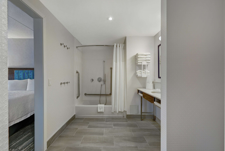 Others 5, Hampton Inn by Hilton Peterborough, Peterborough