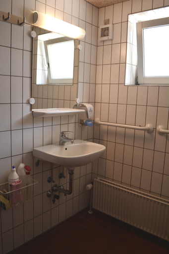 Bathroom 4, Danhostel Silkeborg, Silkeborg