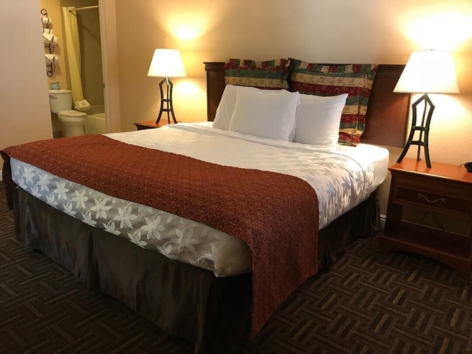 Bedroom 3, Lemon Tree Hotel & Suites Anaheim, Orange