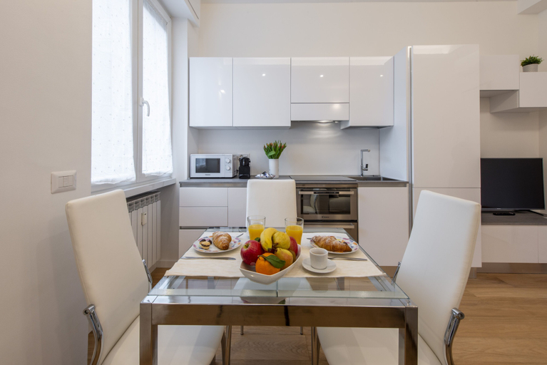 Others 3, BnButler - Friuli 24, Milano