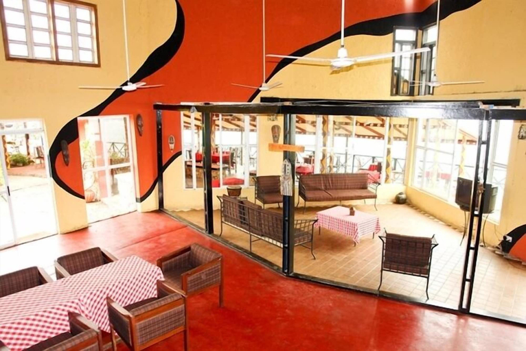 Bedroom 2, Afrikiko Riverfront Resort, Asuogyaman