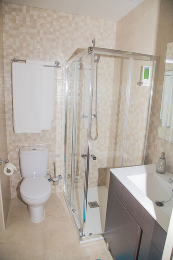 Bathroom 4, Pension Internacional, Córdoba