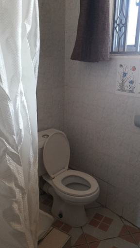 Bathroom 3, Galaxy Apartments, Entebbe