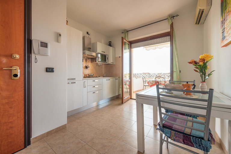 Private kitchen 3, AffittaSardegna - Gemelli Apartments, Sassari