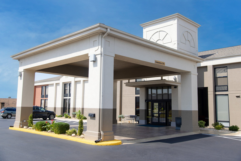Exterior & Views 4, Holiday Inn Express MARSHFIELD (SPRINGFIELD AREA) by IHG, Webster