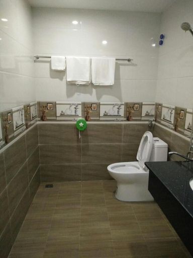 Bathroom 5, Khach San Thu Nga, Đông Anh