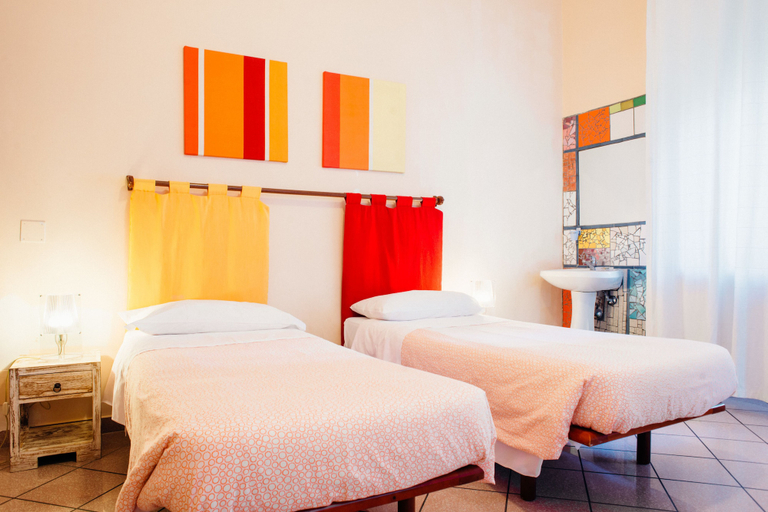 Bedroom 3, The Beehive Hostel, Rome