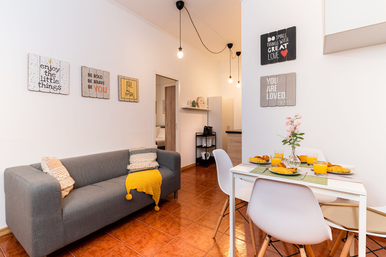 Others 4, PB Bolhão Apartments - Free Parking Downtown, Porto