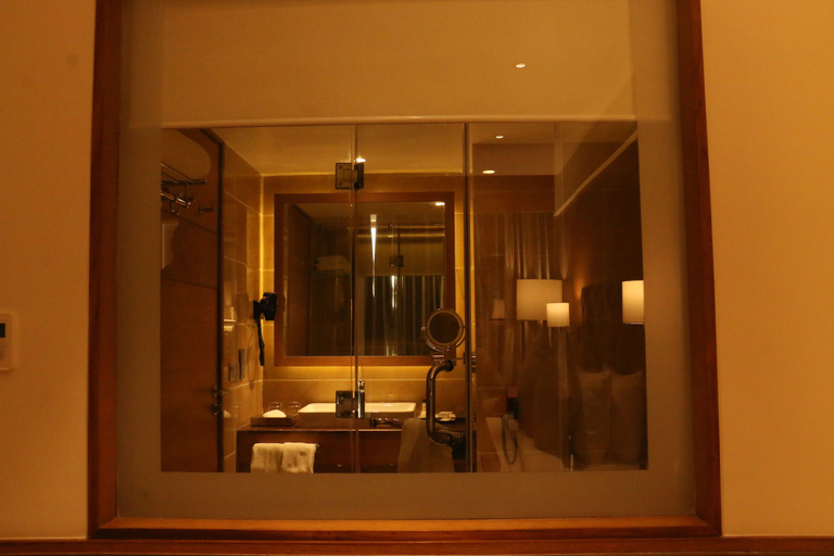 Bathroom 4, Ramada by Wyndham Darjeeling Gandhi Road, Darjiling