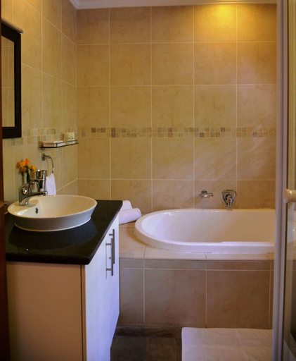 Bathroom 4, Rivonia Premier Lodge, City of Johannesburg