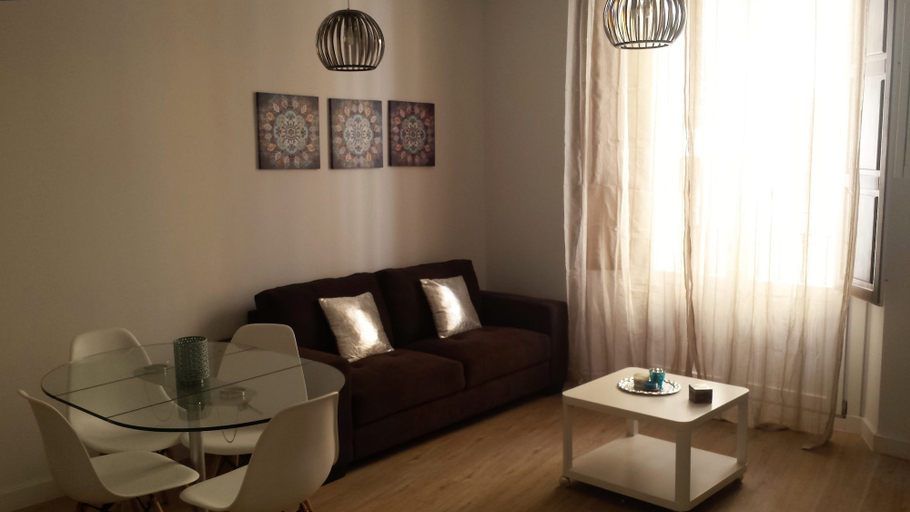 Others 5, Granaxperience Puerta Real Apartment, Granada