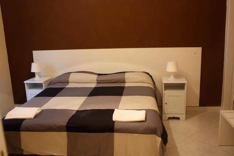 Bedroom 2, Ximenes 12, Trapani