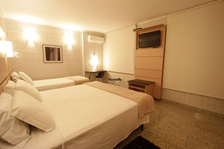 Bedroom 3, Hotel Confiance Centro Cívico, Curitiba
