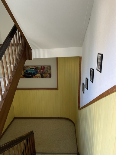Others 5, Yellow Inn, Sankt Gallen