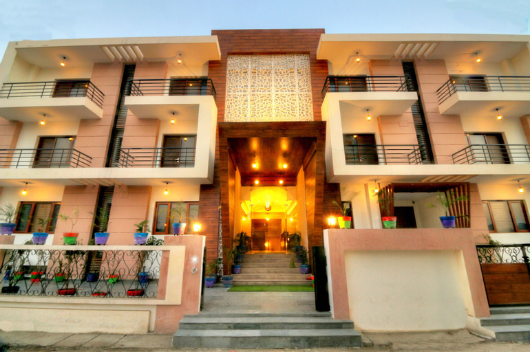 Atithi Suites - An AHG Hotel, Gautam Buddha Nagar