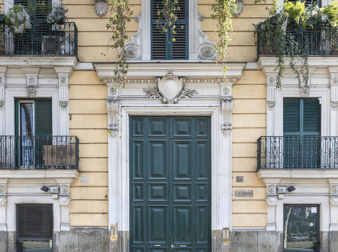 Others 4, LHP Suite Piazza del Popolo, Rome