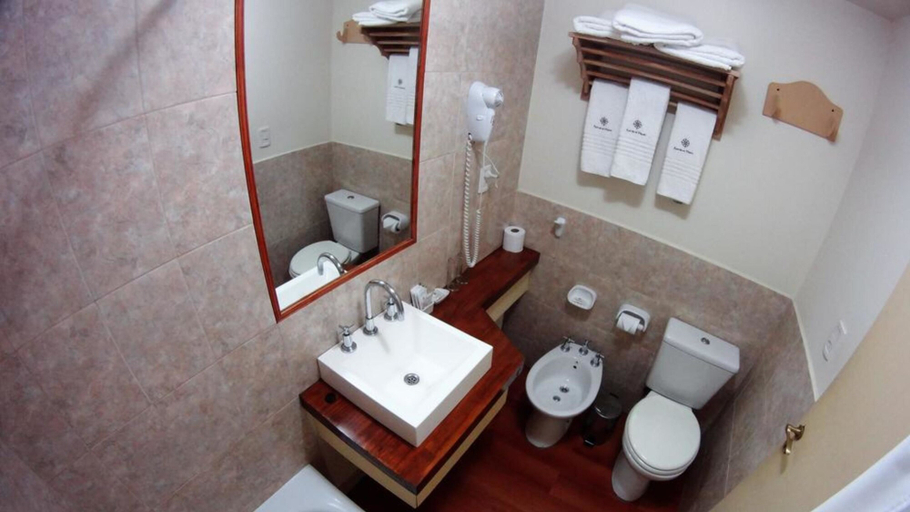Bathroom 4, Rosa de Los Vientos, Ushuaia