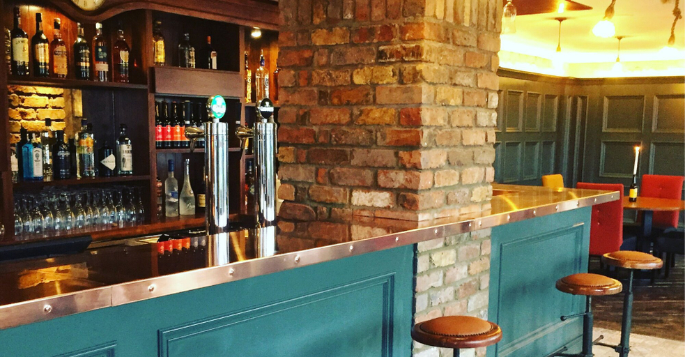 Food & Drinks 5, Arnolds Hotel