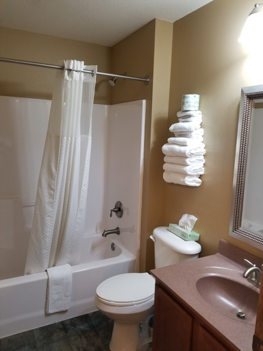 Bathroom 3, Econo Lodge Jamestown South, Stutsman