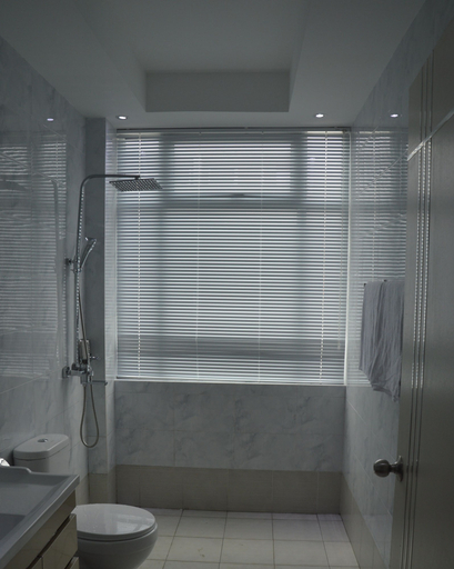 Bathroom 3, Qu Lin Resident, Sibu