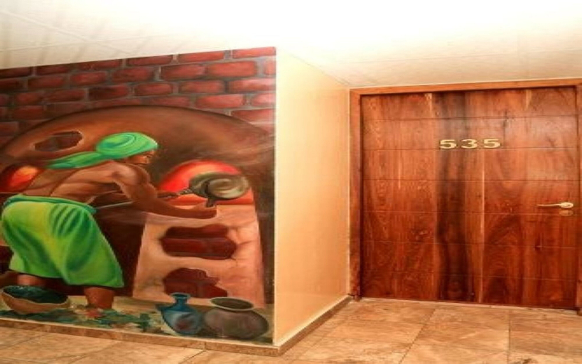 Others 4, Hôtel du Plateau, Dakar
