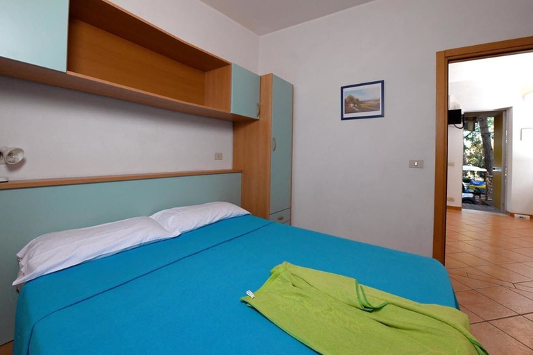 Bedroom 2, Salinello Camping Village, Teramo