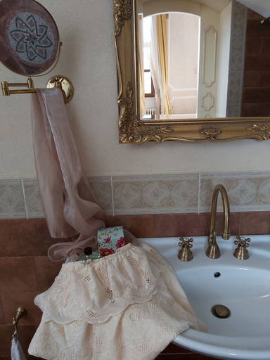Bathroom 4, Hotel Château Cihelny, Sokolov