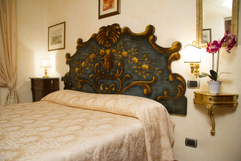 Bedroom 3, Rocca di Pierle, Arezzo