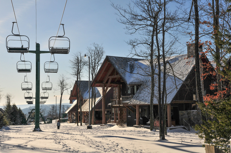 Exterior & Views 1, All Seasons Pass, Garrett