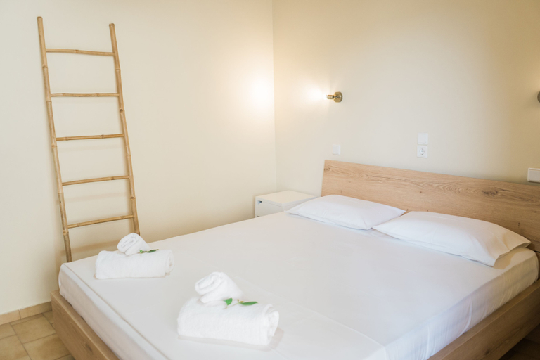 Bedroom 2, Afroditi Pansion, Ionian Islands