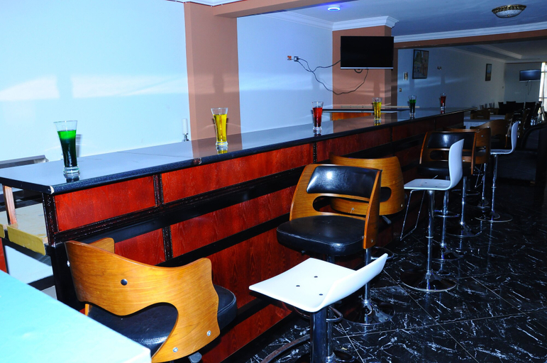 Food & Drinks 5, North Addis Hotel, Addis Abeba