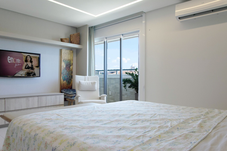Room 3, Penthouse Apartment with Hot Tub near Beach, Aquiraz