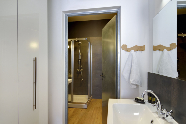 Bathroom 5, Athens Green Apartments, Attica