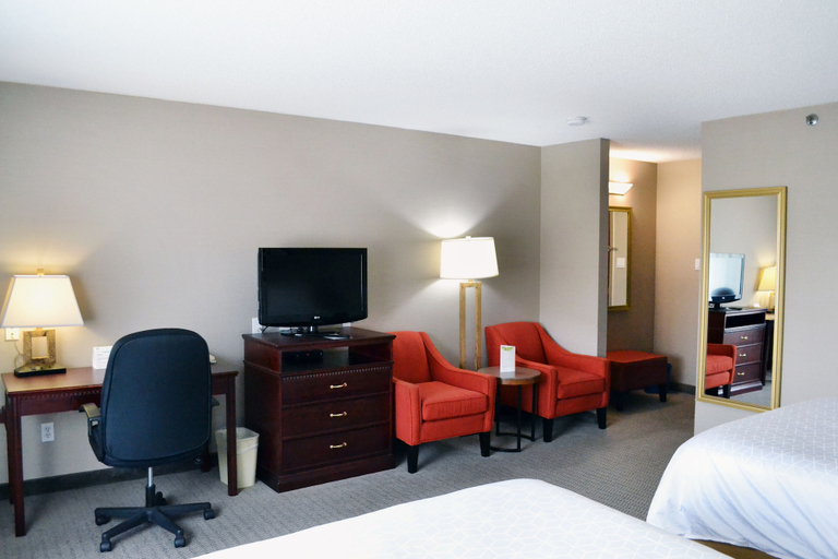 Bedroom 5, Holiday Inn Express RED DEER, Division No. 8