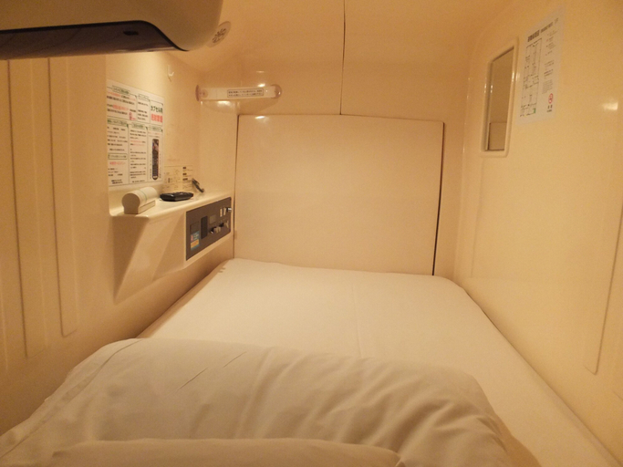 Bedroom 3, Capsule Hotel Wellbe Sakae - Caters to Men, Nagoya