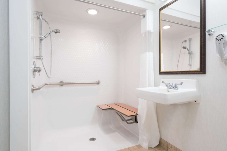 Bathroom 4, Baymont by Wyndham Marshfield, Marathon