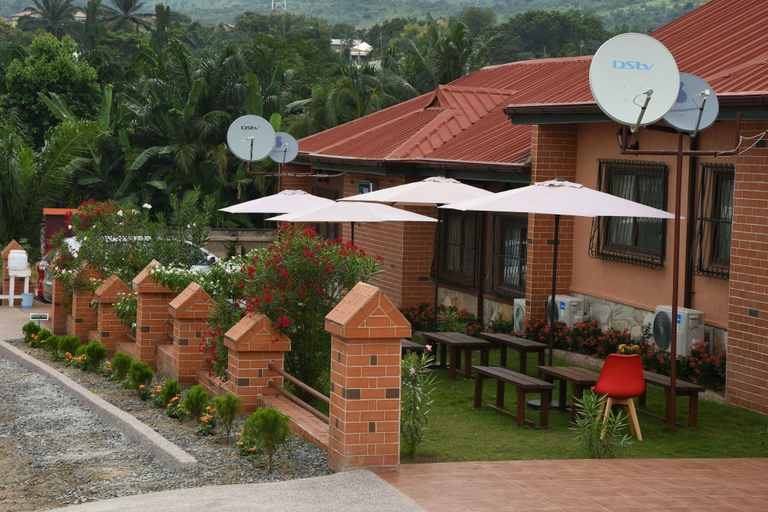 Exterior & Views 2, Santa Monica Home Lodge, Asuogyaman