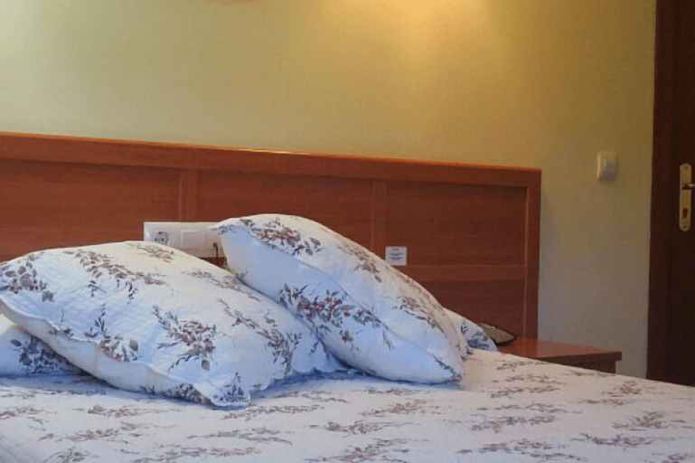 Bedroom 3, Hotel Restaurante América, Pontevedra