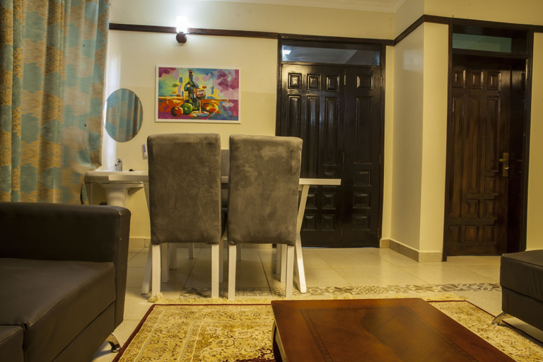 Others 4, Three Bedroom art themed apartment, Mukono