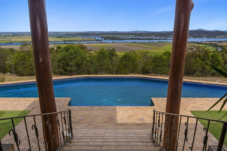 Sport & Beauty 5, Casa Del Rio, Clarence Valley- Coast