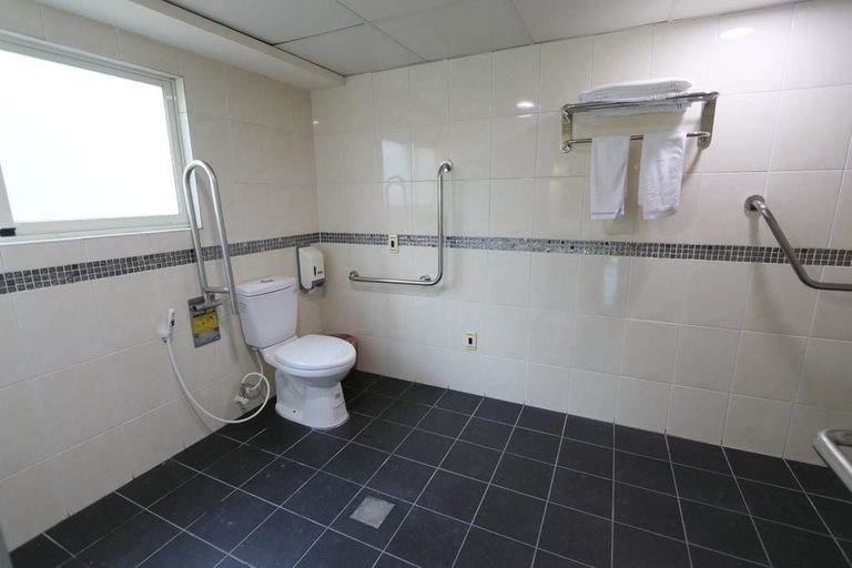 Bathroom 3, Yidianyuan Hotel, Taoyuan