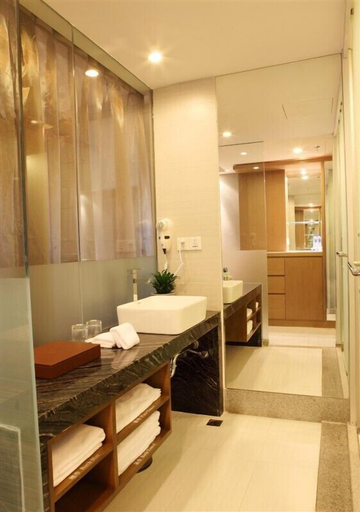 Bathroom, Downtown Hotel, Zhuhai
