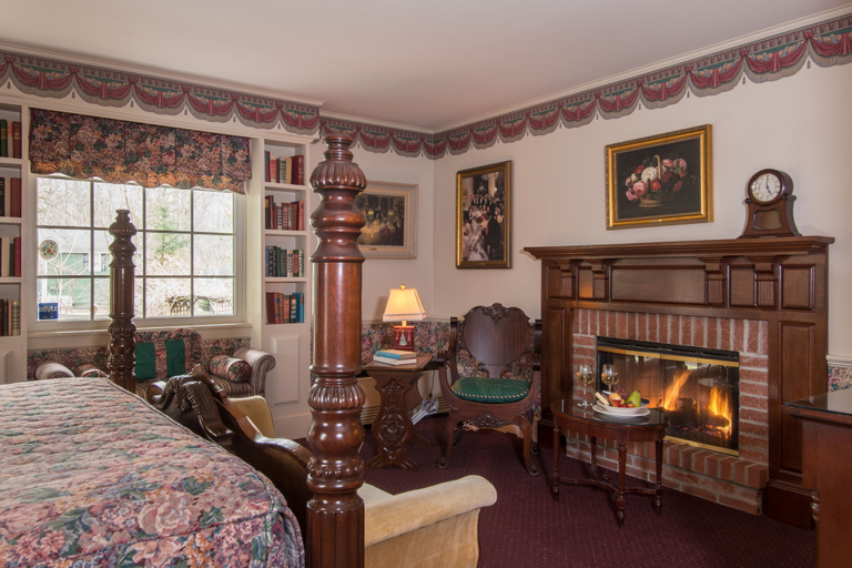 Bedroom 3, Asa Ransom House, Erie