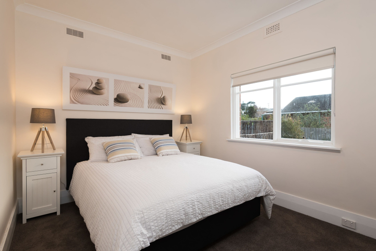 Bedroom 4, Sunrise at Penguin, Central Coast - Pt A