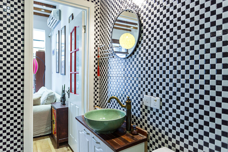 Bathroom 3, Shanghai Wonderoom Lane house Taiyuan Rd, Shanghai