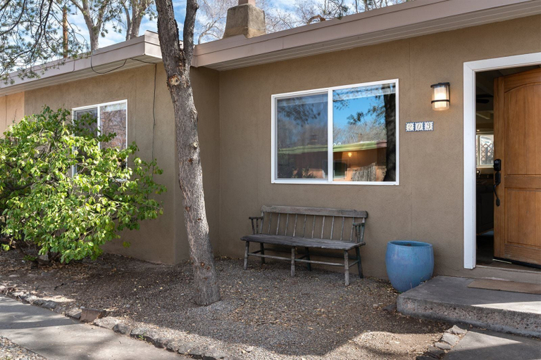 Exterior & Views, Reposado - Kiva Fireplace, Walk Everywhere, Adorable Patio, Santa Fe