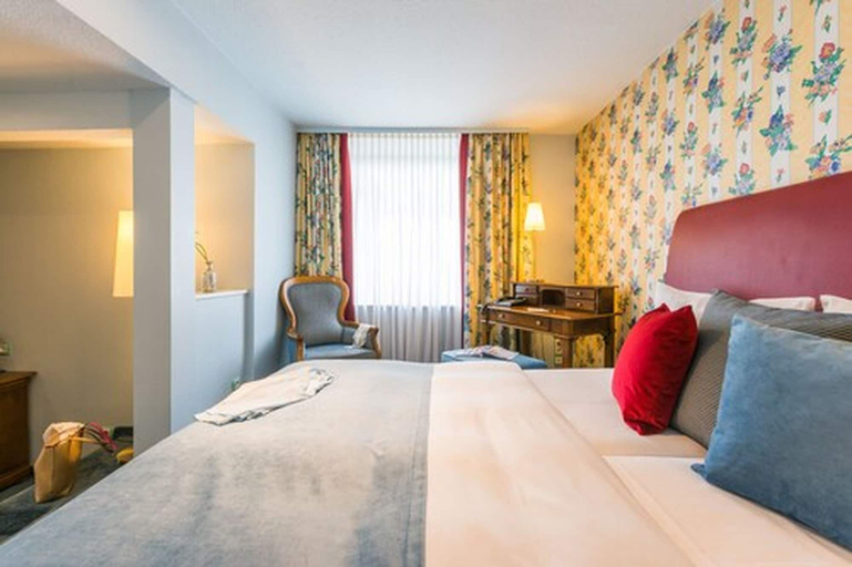 Bedroom 3, Lohmann's Romantik Hotel Gravenberg, Mettmann