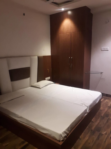 Bedroom 3, Banaras Hotel LLP, Kanpur Nagar